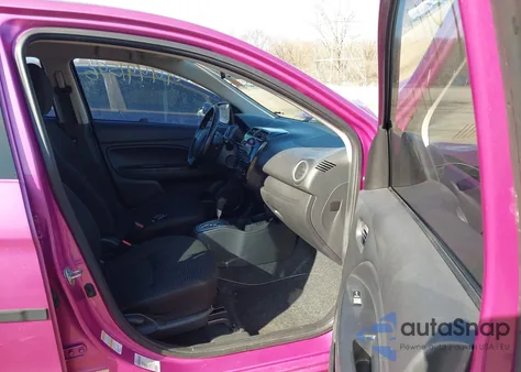 2015 Mitsubishi Mirage Es/Rf z USA, uszkodzony, nr VIN ML32A4HJ0FH004427